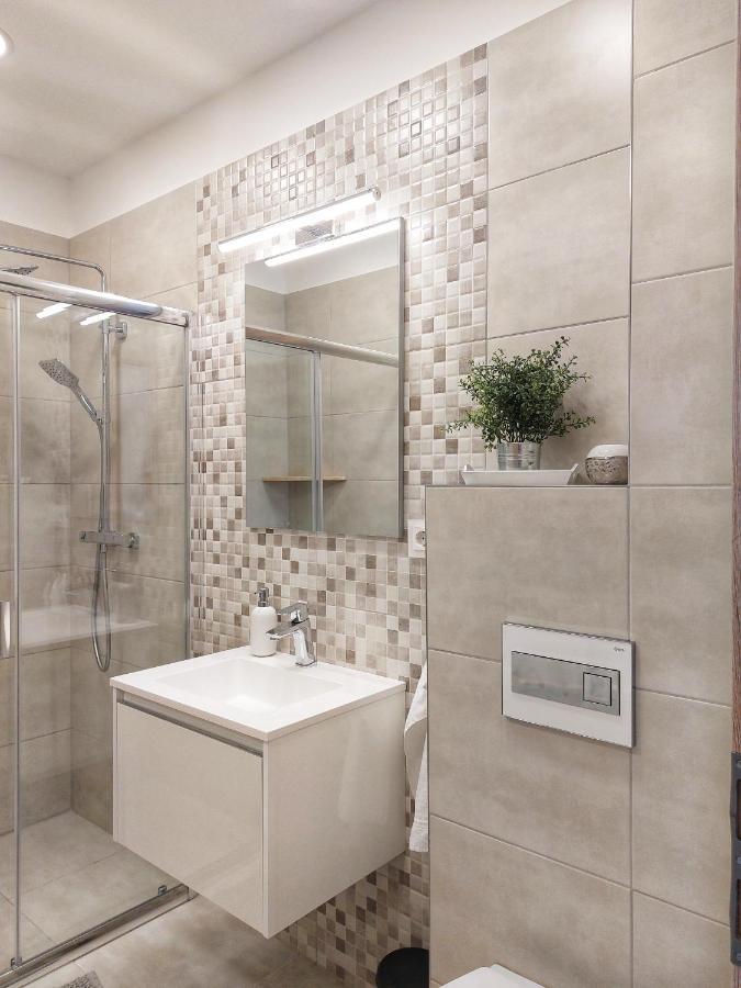 Paskom Apartmanhaz Nyergesujfalu Extérieur photo